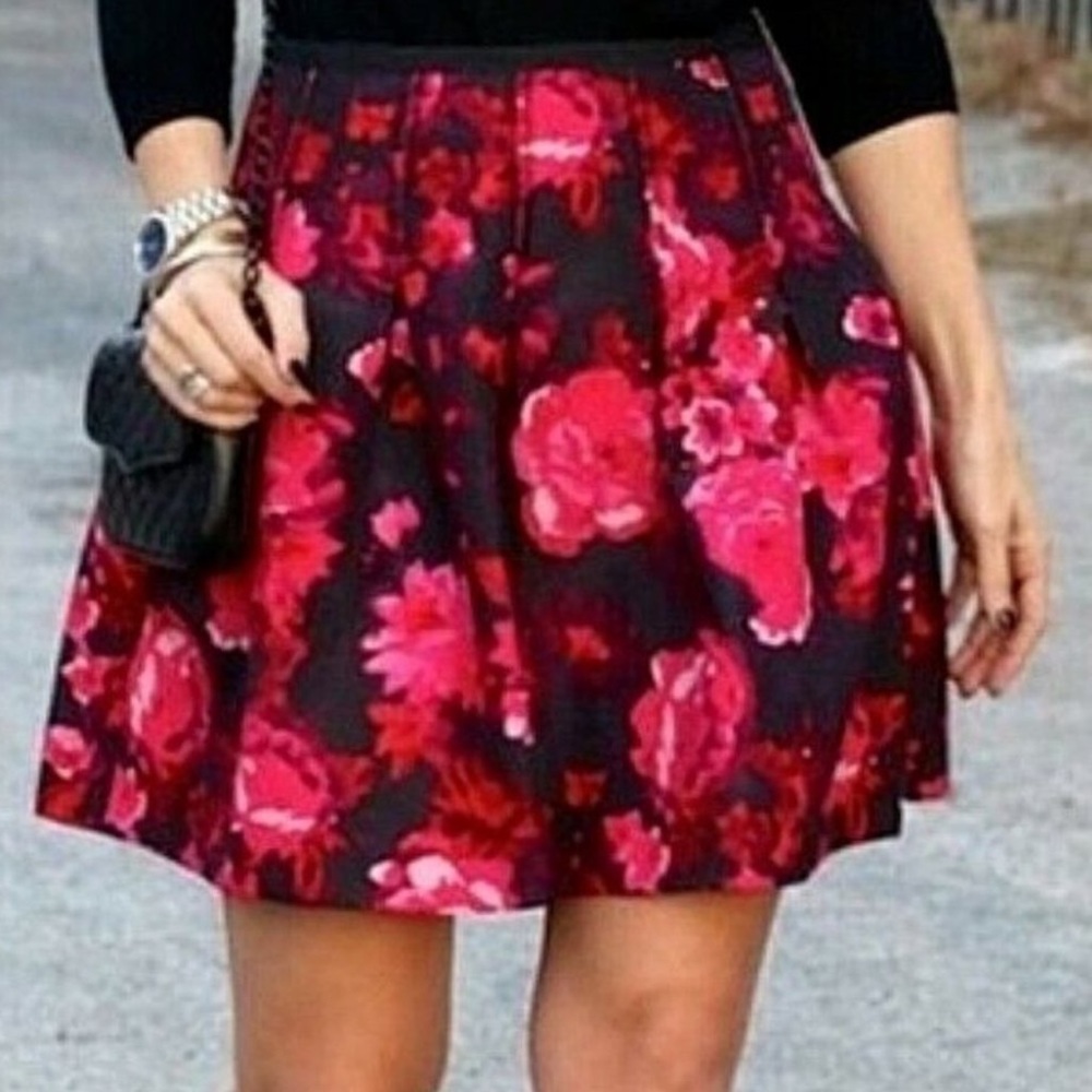 Gap Pleated Floral Skirt